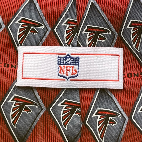 NFL Atlanta Falcons Football Men’s Silk Neck Tie Black & Red - Picture 4 of 4